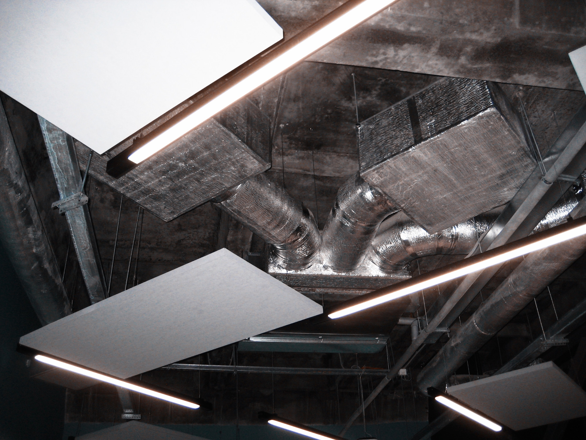 Lights - Canon IXUS 70, photo 8