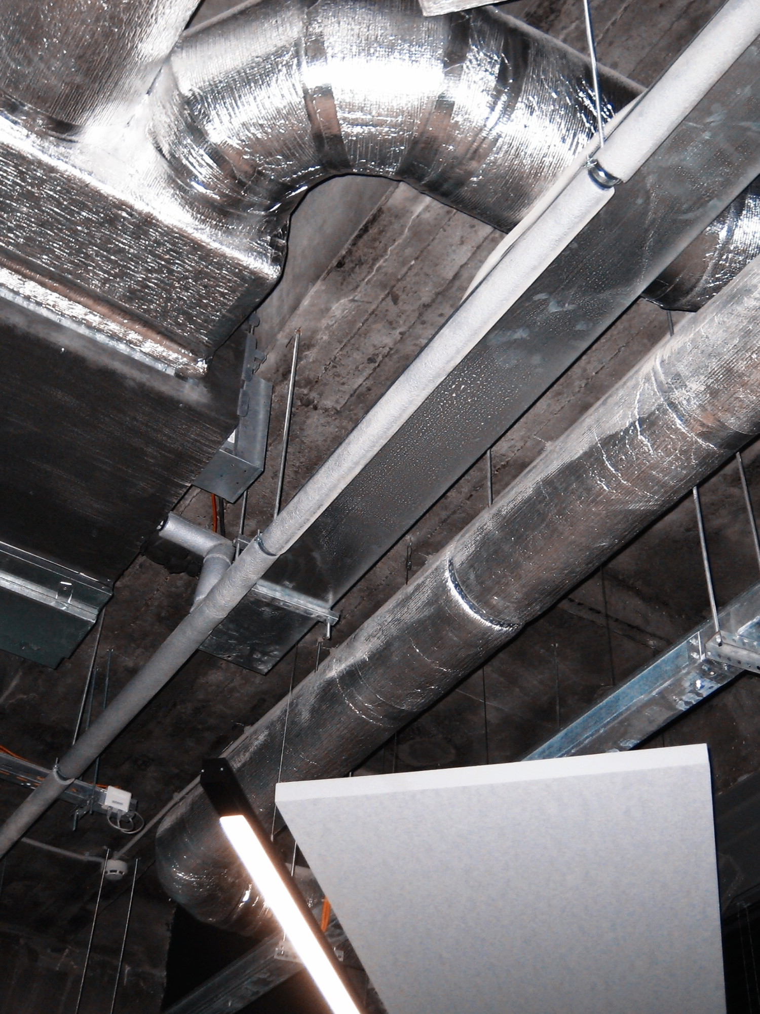 Lights - Canon IXUS 70, photo 13