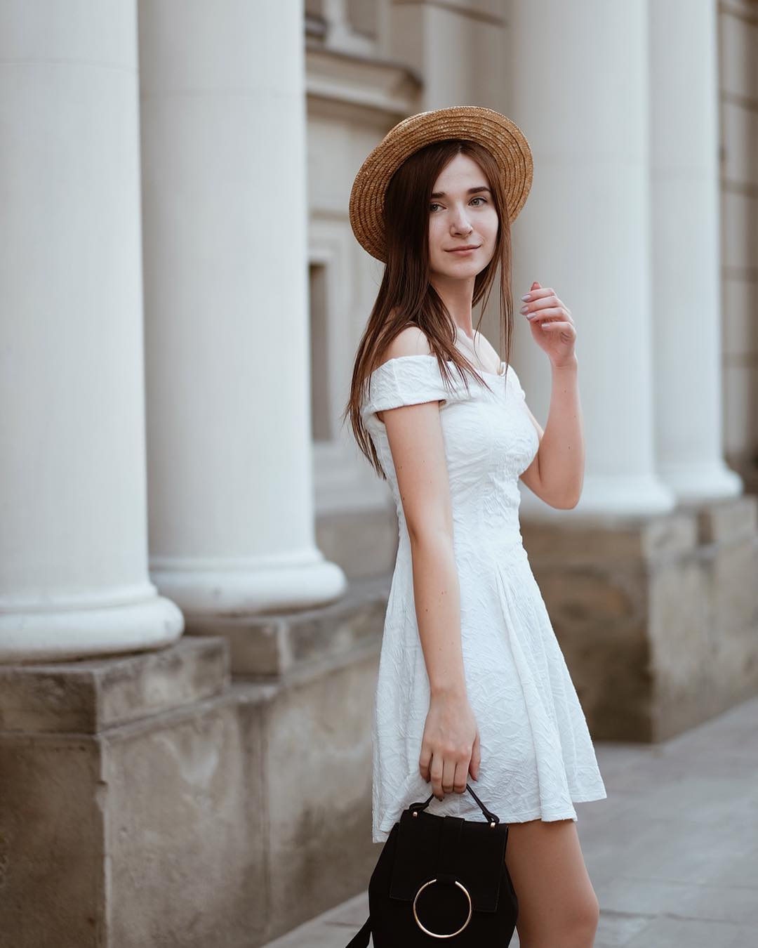 Portrait of Maria, photo 52 of 161